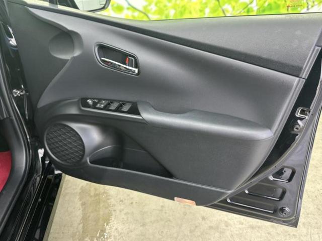 プリウス Ｓツーリングセレクション　新品タイヤ／保証書／社外　ＳＤナビ／トヨタセーフティセンス／シートヒーター　前席／車線逸脱防止支援システム／シート　合皮／ヘッドランプ　ＬＥＤ／Ｂｌｕｅｔｏｏｔｈ接続／ＥＴＣ／ＥＢＤ付ＡＢＳ（21枚目）