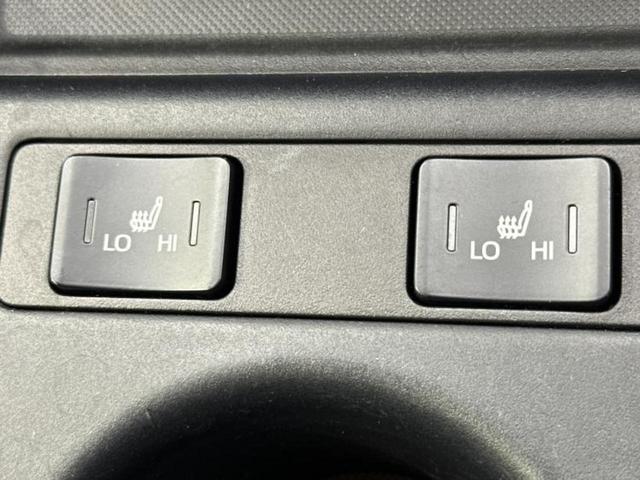 プリウス Ｓツーリングセレクション　新品タイヤ／保証書／社外　ＳＤナビ／トヨタセーフティセンス／シートヒーター　前席／車線逸脱防止支援システム／シート　合皮／ヘッドランプ　ＬＥＤ／Ｂｌｕｅｔｏｏｔｈ接続／ＥＴＣ／ＥＢＤ付ＡＢＳ（34枚目）