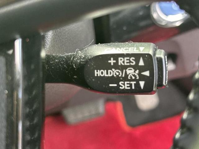 プリウス Ｓツーリングセレクション　新品タイヤ／保証書／社外　ＳＤナビ／トヨタセーフティセンス／シートヒーター　前席／車線逸脱防止支援システム／シート　合皮／ヘッドランプ　ＬＥＤ／Ｂｌｕｅｔｏｏｔｈ接続／ＥＴＣ／ＥＢＤ付ＡＢＳ（36枚目）