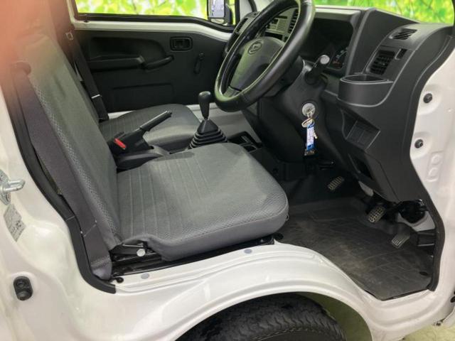 ハイゼットトラック ４ＷＤスタンダード　新品タイヤ／保証書／ヘッドランプ　ＨＩＤ／ＡＢＳ／エアバッグ　運転席／エアバッグ　助手席／アルミホイール　社外　１２インチ／パワーステアリング／マニュアルエアコン／ユーザー買取車　４ＷＤ（4枚目）