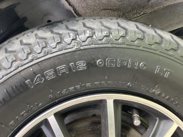 ハイゼットトラック ４ＷＤスタンダード　新品タイヤ／保証書／ヘッドランプ　ＨＩＤ／ＡＢＳ／エアバッグ　運転席／エアバッグ　助手席／アルミホイール　社外　１２インチ／パワーステアリング／マニュアルエアコン／ユーザー買取車　４ＷＤ（42枚目）