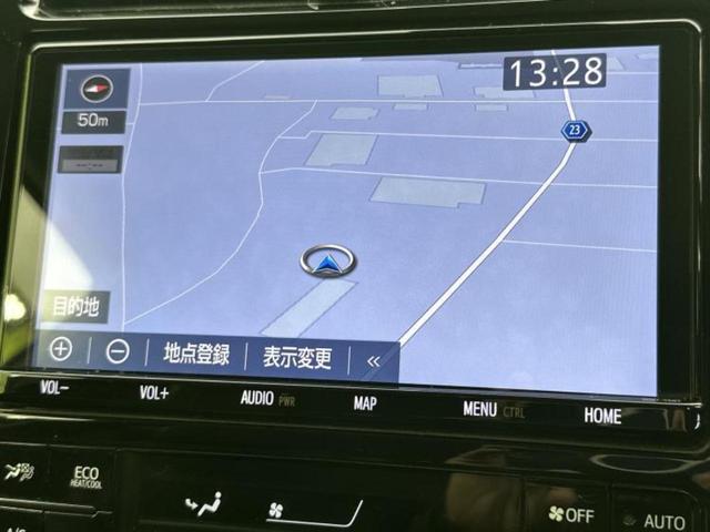 プリウス Ｓツーリングセレクション　新品タイヤ／モデリスタエアロ／保証書／純正　９インチ　ＳＤナビ／トヨタセーフティセンス／シートヒーター／車線逸脱防止支援システム／シート　合皮／ヘッドランプ　ＬＥＤ／Ｂｌｕｅｔｏｏｔｈ接続／ＥＴＣ（10枚目）