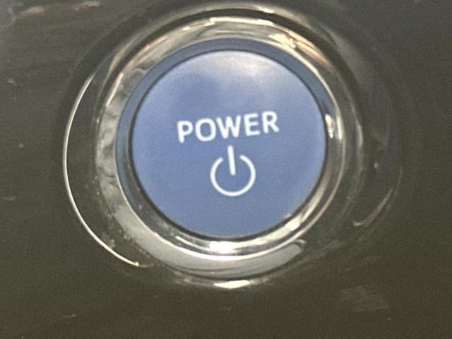 プリウス Ｓツーリングセレクション　新品タイヤ／モデリスタエアロ／保証書／純正　９インチ　ＳＤナビ／トヨタセーフティセンス／シートヒーター／車線逸脱防止支援システム／シート　合皮／ヘッドランプ　ＬＥＤ／Ｂｌｕｅｔｏｏｔｈ接続／ＥＴＣ（24枚目）