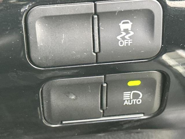 プリウス Ｓツーリングセレクション　新品タイヤ／モデリスタエアロ／保証書／純正　９インチ　ＳＤナビ／トヨタセーフティセンス／シートヒーター／車線逸脱防止支援システム／シート　合皮／ヘッドランプ　ＬＥＤ／Ｂｌｕｅｔｏｏｔｈ接続／ＥＴＣ（34枚目）