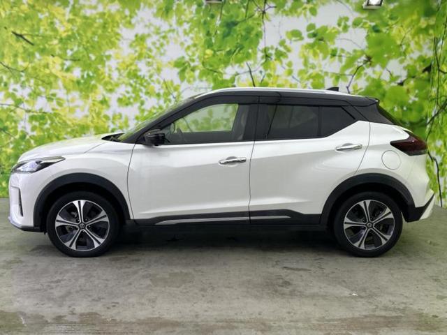 キックス Ｘツートーンインテリアエディション　新品タイヤ／保証書／純正　９インチ　ＳＤナビ／インテリジェントルームミラー／エマージェンシーブレーキ／シートヒーター　前席／アラウンドビューモニター／車線逸脱防止支援システム／シート　合皮　ＤＶＤ再生（2枚目）