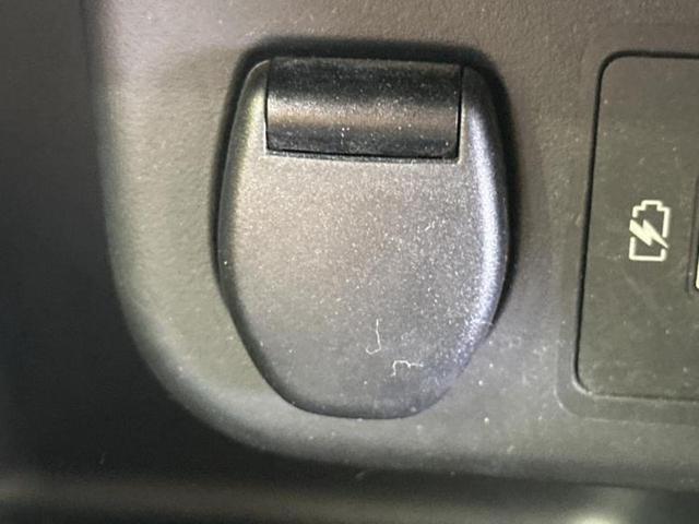 キックス Ｘツートーンインテリアエディション　新品タイヤ／保証書／純正　９インチ　ＳＤナビ／インテリジェントルームミラー／エマージェンシーブレーキ／シートヒーター　前席／アラウンドビューモニター／車線逸脱防止支援システム／シート　合皮　ＤＶＤ再生（34枚目）