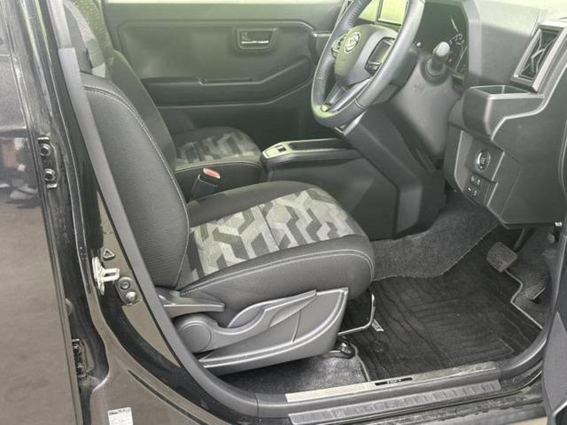 タフト Ｇクロムベンチャー　新品タイヤ／ガラスルーフ／純正　ＳＤナビ／スマートアシスト（トヨタ・ダイハツ）／シートヒーター　前席／パノラマモニター／車線逸脱防止支援システム／ドライブレコーダー　純正／ヘッドランプ　ＬＥＤ　ＥＴＣ（4枚目）