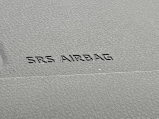 �ԑI�тɂ͂��Y�݂������̂ł��I��̓I�ȍw���܂ł͌������Ă��Ȃ����ǎԂ͋C�ɂȂ�Ƃ������q�l���劽�}�ł��I���񒆌Îԍw���̑����̂���`���������Ă��������I