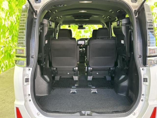 ヴォクシー ZSキラメキ 純正 9インチ SDナビ/フリップダウンモニター 純正 12.1インチ/トヨタセーフティセンス/両側電動スライドドア/車線逸脱防止支援システム/ヘッドランプ LED/Bluetooth接続 DVD再生(21枚目)