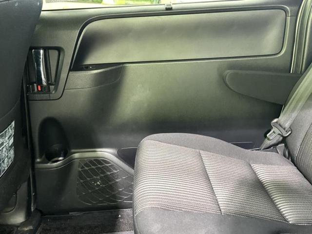 ヴォクシー ZSキラメキ 純正 9インチ SDナビ/フリップダウンモニター 純正 12.1インチ/トヨタセーフティセンス/両側電動スライドドア/車線逸脱防止支援システム/ヘッドランプ LED/Bluetooth接続 DVD再生(22枚目)