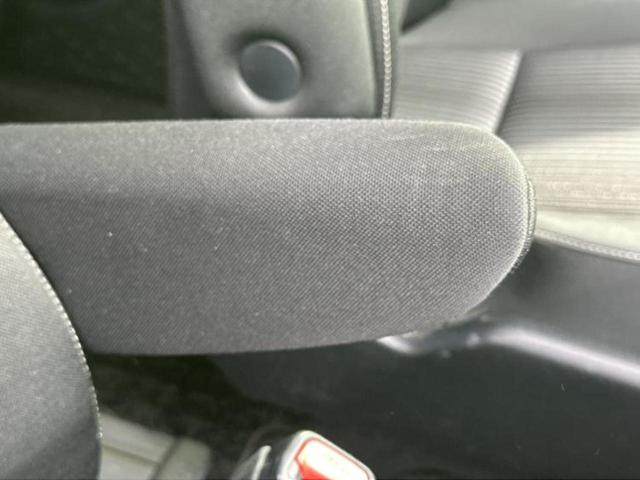 ヴォクシー ZSキラメキ 純正 9インチ SDナビ/フリップダウンモニター 純正 12.1インチ/トヨタセーフティセンス/両側電動スライドドア/車線逸脱防止支援システム/ヘッドランプ LED/Bluetooth接続 DVD再生(34枚目)