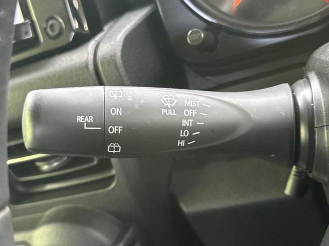 ジムニー ４ＷＤ　ＸＣ　保証書／純正　８インチ　ＳＤナビ／セーフティサポート（スズキ）／シートヒーター　前席／車線逸脱防止支援システム／ヘッドランプ　ＬＥＤ／Ｂｌｕｅｔｏｏｔｈ接続／バックモニター／フルセグＴＶ　バックカメラ（17枚目）