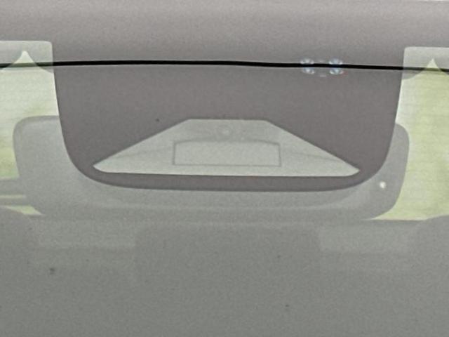 ヴェゼル ｅＨＥＶ　Ｚ　純正　９インチ　ナビ／ホンダセンシング／シートヒーター　前席／車線逸脱防止支援システム／シート　ハーフレザー／電動バックドア／登録済未使用車／ヘッドランプ　ＬＥＤ／Ｂｌｕｅｔｏｏｔｈ接続　バックカメラ（41枚目）