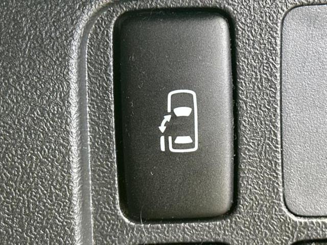 タント カスタムRS 新品タイヤ/社外 9インチ SDナビ/電動スライドドア/ヘッドランプ HID/Bluetooth接続/EBD付ABS/アイドリングストップ/バックモニター/フルセグTV/エアバッグ 運転席(25枚目)