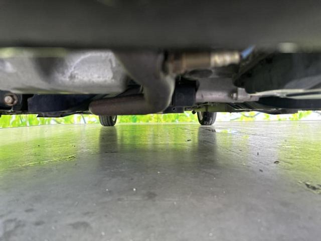 タント カスタムRS 新品タイヤ/社外 9インチ SDナビ/電動スライドドア/ヘッドランプ HID/Bluetooth接続/EBD付ABS/アイドリングストップ/バックモニター/フルセグTV/エアバッグ 運転席(46枚目)