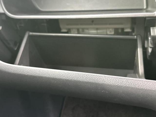 デイズルークス ハイウェイスターターボ　社外　ＳＤナビ／衝突安全装置／両側電動スライドドア／アラウンドビューモニター／ドライブレコーダー　前後／ヘッドランプ　ＨＩＤ／Ｂｌｕｅｔｏｏｔｈ接続／ＥＴＣ／ＥＢＤ付ＡＢＳ／横滑り防止装置　ＤＶＤ再生（35枚目）