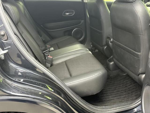 ヴェゼル ハイブリッドZ・ホンダセンシング 新品タイヤ/純正 SDナビ/ホンダセンシング/シートヒーター 前席/車線逸脱防止支援システム/シート ハーフレザー/ドライブレコーダー 前後/ヘッドランプ LED/USBジャック 衝突被害軽減システム(5枚目)