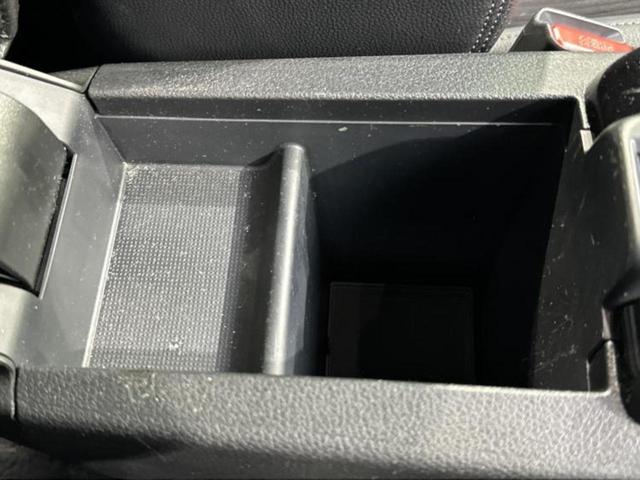 ヴェゼル ハイブリッドZ・ホンダセンシング 新品タイヤ/純正 SDナビ/ホンダセンシング/シートヒーター 前席/車線逸脱防止支援システム/シート ハーフレザー/ドライブレコーダー 前後/ヘッドランプ LED/USBジャック 衝突被害軽減システム(31枚目)