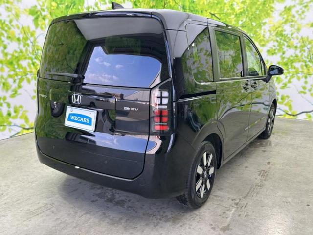 フリード ｅＨＥＶエアーＥＸ　純正　１１インチ　ナビ／ホンダセンシング／両側電動スライドドア／シートヒーター　前席／車線逸脱防止支援システム／シート　ハーフレザー／登録済未使用車／ヘッドランプ　ＬＥＤ／Ｂｌｕｅｔｏｏｔｈ接続（3枚目）