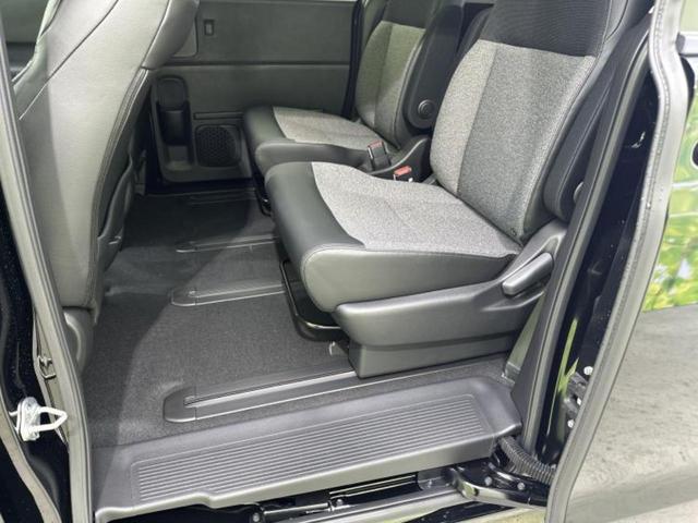 フリード ｅＨＥＶエアーＥＸ　純正　１１インチ　ナビ／ホンダセンシング／両側電動スライドドア／シートヒーター　前席／車線逸脱防止支援システム／シート　ハーフレザー／登録済未使用車／ヘッドランプ　ＬＥＤ／Ｂｌｕｅｔｏｏｔｈ接続（8枚目）