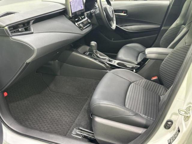 カローラツーリング ハイブリッドダブルバイビー　新品タイヤ／保証書／ディスプレイオーディオ＋ナビ１０インチ／トヨタセーフティセンス／シートヒーター　前席／車線逸脱防止支援システム／シート　ハーフレザー／ヘッドランプ　ＬＥＤ　衝突被害軽減システム（6枚目）