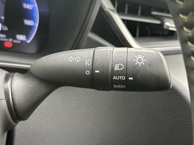 カローラツーリング ハイブリッドダブルバイビー　新品タイヤ／保証書／ディスプレイオーディオ＋ナビ１０インチ／トヨタセーフティセンス／シートヒーター　前席／車線逸脱防止支援システム／シート　ハーフレザー／ヘッドランプ　ＬＥＤ　衝突被害軽減システム（16枚目）