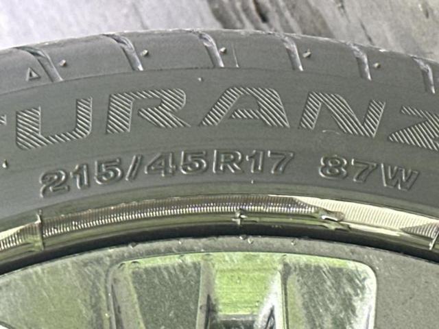 カローラツーリング ハイブリッドダブルバイビー　新品タイヤ／保証書／ディスプレイオーディオ＋ナビ１０インチ／トヨタセーフティセンス／シートヒーター　前席／車線逸脱防止支援システム／シート　ハーフレザー／ヘッドランプ　ＬＥＤ　衝突被害軽減システム（48枚目）