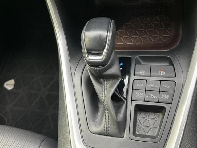 RAV4 4WD G 新品タイヤ/サンルーフ/モデリスタエアロ/保証書/純正 9インチ SDナビ/トヨタセーフティセンス/シートヒーター 前席/車線逸脱防止支援システム/シート フルレザー/電動バックドア 革シート 4WD(18枚目)