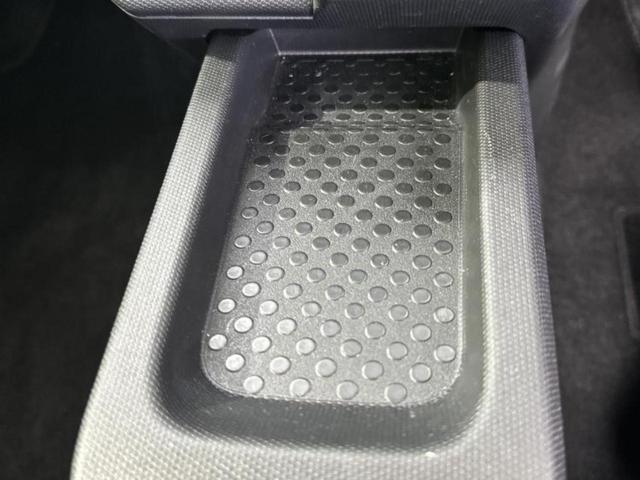 タフト Ｘ　スマートアシスト（トヨタ・ダイハツ）／車線逸脱防止支援システム／ヘッドランプ　ＬＥＤ／ＥＢＤ付ＡＢＳ／横滑り防止装置／アイドリングストップ／衝突安全ボディ／エンジンスタートボタン／オートライト（26枚目）