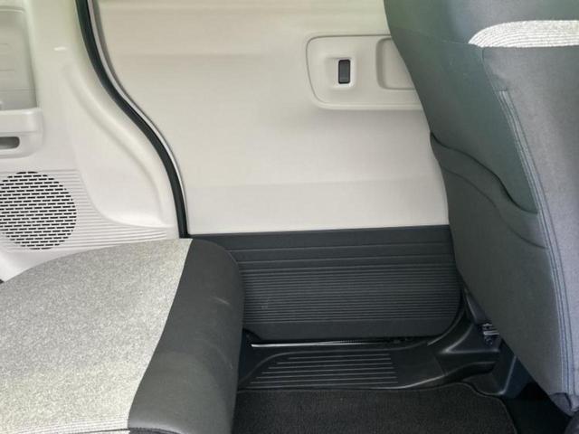 Ｎ－ＢＯＸ ヒョウジュン　新品タイヤ／社外　メモリーナビ／ホンダセンシング／電動スライドドア／車線逸脱防止支援システム／ヘッドランプ　ＬＥＤ／Ｂｌｕｅｔｏｏｔｈ接続／ＥＢＤ付ＡＢＳ／横滑り防止装置／アイドリングストップ（23枚目）