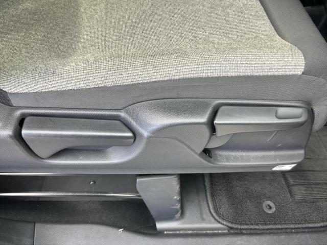 Ｎ－ＢＯＸ ヒョウジュン　新品タイヤ／社外　メモリーナビ／ホンダセンシング／電動スライドドア／車線逸脱防止支援システム／ヘッドランプ　ＬＥＤ／Ｂｌｕｅｔｏｏｔｈ接続／ＥＢＤ付ＡＢＳ／横滑り防止装置／アイドリングストップ（40枚目）