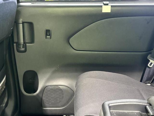 セレナ G 新品タイヤ/保証書/純正 8インチ SDナビ/フリップダウンモニター 社外 8インチ/エマージェンシーブレーキ/両側電動スライドドア/アラウンドビューモニター/Bluetooth接続/ETC(22枚目)