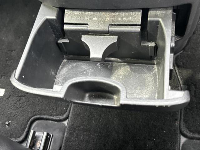 セレナ G 新品タイヤ/保証書/純正 8インチ SDナビ/フリップダウンモニター 社外 8インチ/エマージェンシーブレーキ/両側電動スライドドア/アラウンドビューモニター/Bluetooth接続/ETC(35枚目)