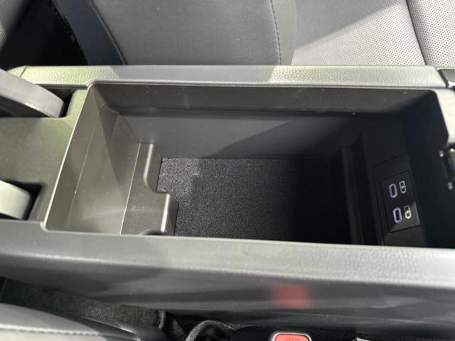 プリウス Ｚ　保証書／ディスプレイオーディオ＋ナビ１２．３インチ／デジタルインナーミラー／トヨタセーフティセンス／シートヒーター／全方位モニター／車線逸脱防止支援システム／シート　合皮　衝突被害軽減システム（31枚目）