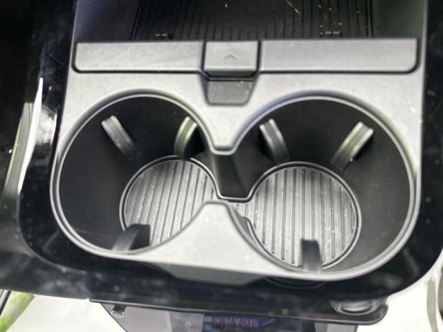 プリウス Ｚ　保証書／ディスプレイオーディオ＋ナビ１２．３インチ／デジタルインナーミラー／トヨタセーフティセンス／シートヒーター／全方位モニター／車線逸脱防止支援システム／シート　合皮　衝突被害軽減システム（32枚目）