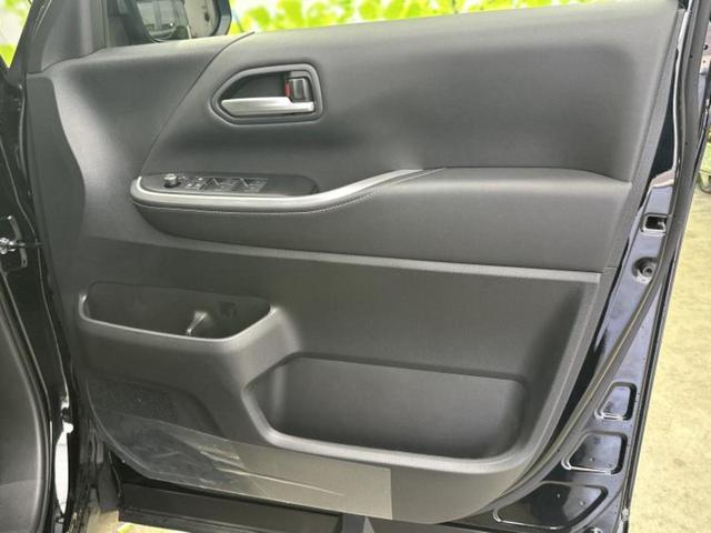 ノア ハイブリッドＳ－Ｚ　保証書／ディスプレイオーディオ＋ナビ１０．５インチ／フリップダウンモニター　純正　１３．２インチ／トヨタセーフティセンス／両側電動スライドドア／シートヒーター／車線逸脱防止支援システム　バックカメラ（24枚目）