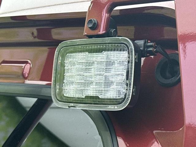 ハイゼットトラック ４ＷＤジャンボエクストラ　保証書／ディスプレイオーディオ／スマートアシスト（トヨタ・ダイハツ）／車線逸脱防止支援システム／ヘッドランプ　ＬＥＤ／ＵＳＢジャック／Ｂｌｕｅｔｏｏｔｈ接続／横滑り防止装置／アイドリングストップ（34枚目）