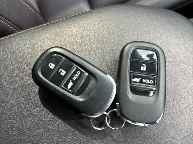 �i�r�A�h�����R�A�d�s�b�A�t���b�v�_�E�����j�^�[�A�f�W�^���C���i�[�~���[�������c��t���\�ł��I�I�v�V�������L�x�Ɏ�葵���Ă���܂��̂ł����S���������I