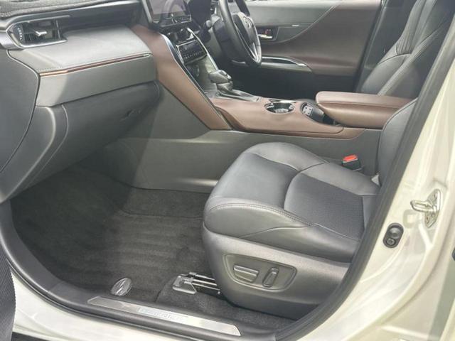 ハリアーハイブリッド ４ＷＤ　Ｚレザーパッケージ　新品タイヤ／調光パノラマルーフ／モデリスタエアロ／ＪＢＬ／保証書／ディスプレイオーディオ＋ナビ１２．３インチ／デジタルインナーミラー／衝突安全装置／シートエアコン／車線逸脱防止支援システム　革シート（6枚目）