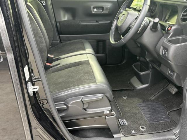 Ｎ－ＢＯＸカスタム ターボ　新品タイヤ／保証書／ディスプレイオーディオ＋ナビ９インチ／両側電動スライドドア／シートヒーター／車線逸脱防止支援システム／シート　ハーフレザー／ヘッドランプ　ＬＥＤ／ＥＴＣ／ＥＢＤ付ＡＢＳ（4枚目）