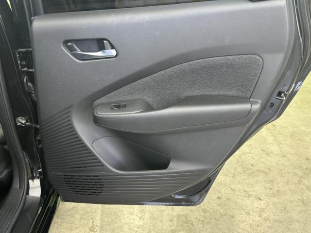 オーラ Gレザーエディション 新品タイヤ/BOSE/保証書/純正 9インチ SDナビ/インテリジェントルームミラー/エマージェンシーブレーキ/シートヒーター 前席/アラウンドビューモニター/車線逸脱防止支援システム 革シート(22枚目)