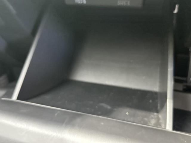 オーラ Gレザーエディション 新品タイヤ/BOSE/保証書/純正 9インチ SDナビ/インテリジェントルームミラー/エマージェンシーブレーキ/シートヒーター 前席/アラウンドビューモニター/車線逸脱防止支援システム 革シート(41枚目)