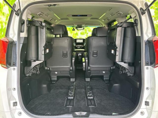 アルファード S Cパッケージ 純正 9インチ ナビ/フリップダウンモニター 純正 12.8インチ/デジタルインナーミラー/トヨタセーフティセンス/両側電動スライドドア/シートヒーター 前席/車線逸脱防止支援システム 革シート(21枚目)