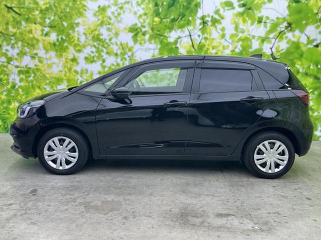 フィット ホーム　社外　ＳＤナビ／ホンダセンシング／車線逸脱防止支援システム／シート　ハーフレザー／ドライブレコーダー　前後／ヘッドランプ　ＬＥＤ／Ｂｌｕｅｔｏｏｔｈ接続／ＥＴＣ／ＥＢＤ付ＡＢＳ／横滑り防止装置（2枚目）