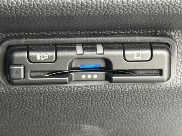 フリードハイブリッド ハイブリッドＧブラックスタイル　新品タイヤ／純正　９インチ　ＳＤナビ／ホンダセンシング／両側電動スライドドア／シートヒーター　前席／車線逸脱防止支援システム／ドライブレコーダー　前後／ヘッドランプ　ＬＥＤ／Ｂｌｕｅｔｏｏｔｈ接続（26枚目）