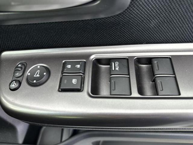 フリードハイブリッド ハイブリッドＧブラックスタイル　新品タイヤ／純正　９インチ　ＳＤナビ／ホンダセンシング／両側電動スライドドア／シートヒーター　前席／車線逸脱防止支援システム／ドライブレコーダー　前後／ヘッドランプ　ＬＥＤ／Ｂｌｕｅｔｏｏｔｈ接続（31枚目）