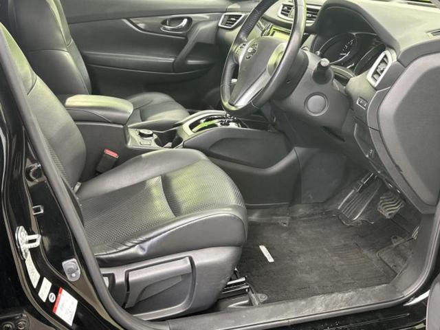 エクストレイル ４ＷＤ２０ＸブラックエクストリーマーＸエマブレパッケ　新品タイヤ／保証書／純正　ＳＤナビ／エマージェンシーブレーキ／シートヒーター　前席／車線逸脱防止支援システム／ドライブレコーダー　前後／ヘッドランプ　ＬＥＤ／Ｂｌｕｅｔｏｏｔｈ接続／ＥＴＣ　４ＷＤ（4枚目）