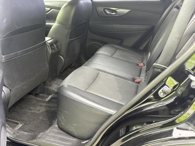 エクストレイル ４ＷＤ２０ＸブラックエクストリーマーＸエマブレパッケ　新品タイヤ／保証書／純正　ＳＤナビ／エマージェンシーブレーキ／シートヒーター　前席／車線逸脱防止支援システム／ドライブレコーダー　前後／ヘッドランプ　ＬＥＤ／Ｂｌｕｅｔｏｏｔｈ接続／ＥＴＣ　４ＷＤ（7枚目）