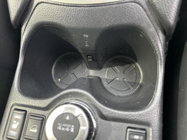 エクストレイル ４ＷＤ２０ＸブラックエクストリーマーＸエマブレパッケ　新品タイヤ／保証書／純正　ＳＤナビ／エマージェンシーブレーキ／シートヒーター　前席／車線逸脱防止支援システム／ドライブレコーダー　前後／ヘッドランプ　ＬＥＤ／Ｂｌｕｅｔｏｏｔｈ接続／ＥＴＣ　４ＷＤ（32枚目）