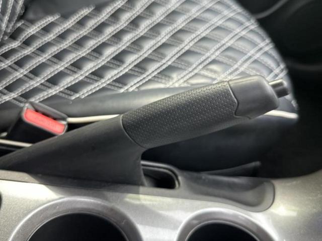 １５ＲＸ　Ｖセレクション　保証書／純正　ＳＤナビ／エマージェンシーブレーキ／アラウンドビューモニター／車線逸脱防止支援システム／ヘッドランプ　ＨＩＤ／Ｂｌｕｅｔｏｏｔｈ接続／ＥＴＣ／ＥＢＤ付ＡＢＳ／横滑り防止装置（画像38）